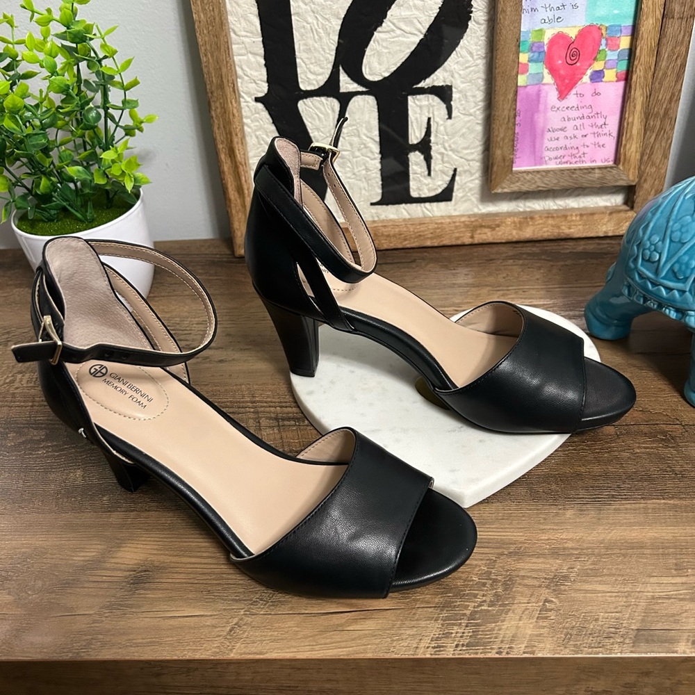 GIANI BERNINI Elegant Black Women's Heels
